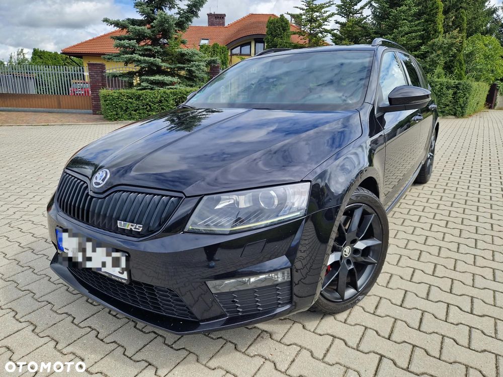 Skoda Octavia 2.0 TDI DSG RS - 1
