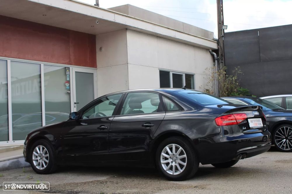 Audi A4 2.0 TDI Advance - 10