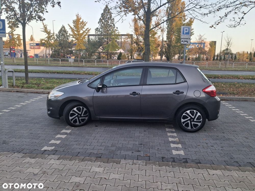 Toyota Auris - 6