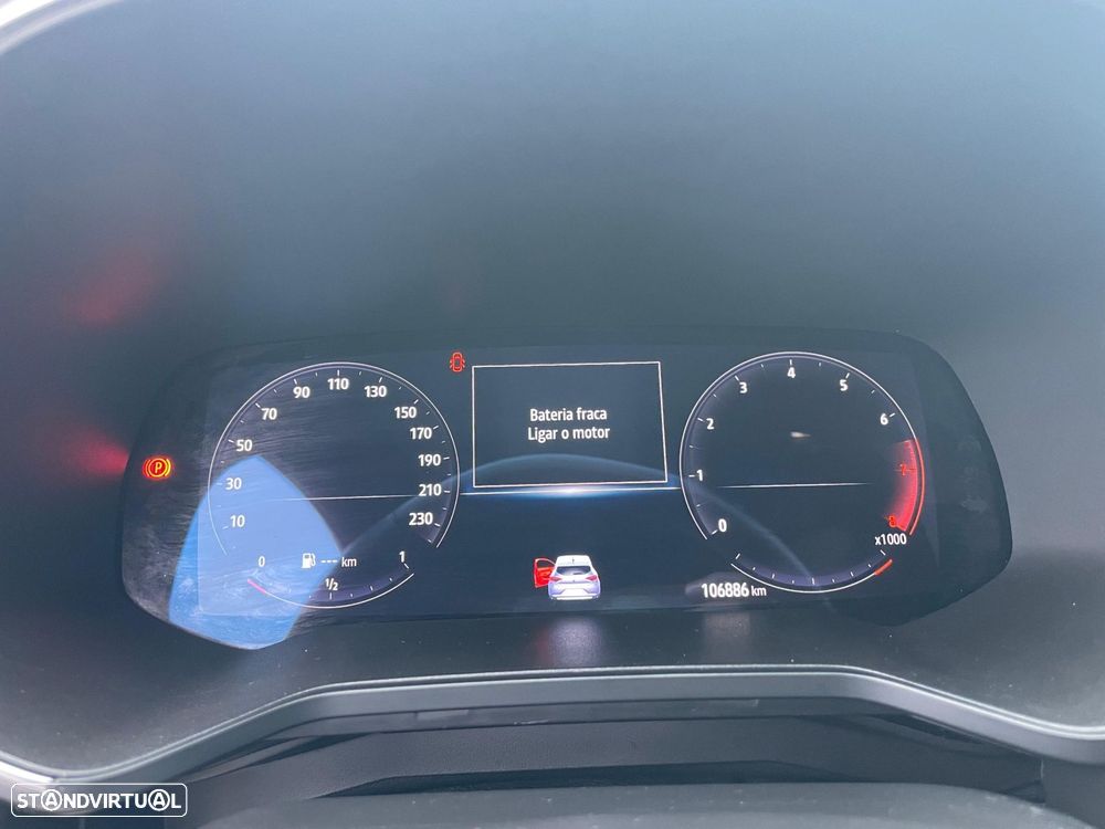 Renault Clio 1.0 TCe Techno - 9