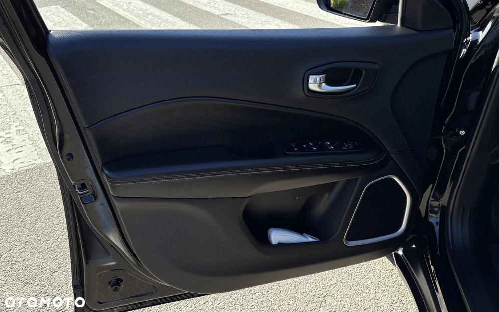 Jeep Compass 1.4 MultiAir Limited - 24