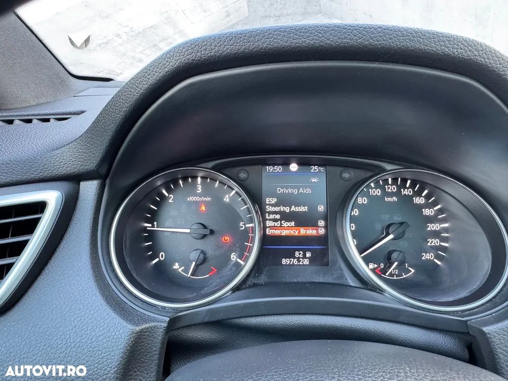 Nissan Qashqai 1.5 DCI TEKNA - 9
