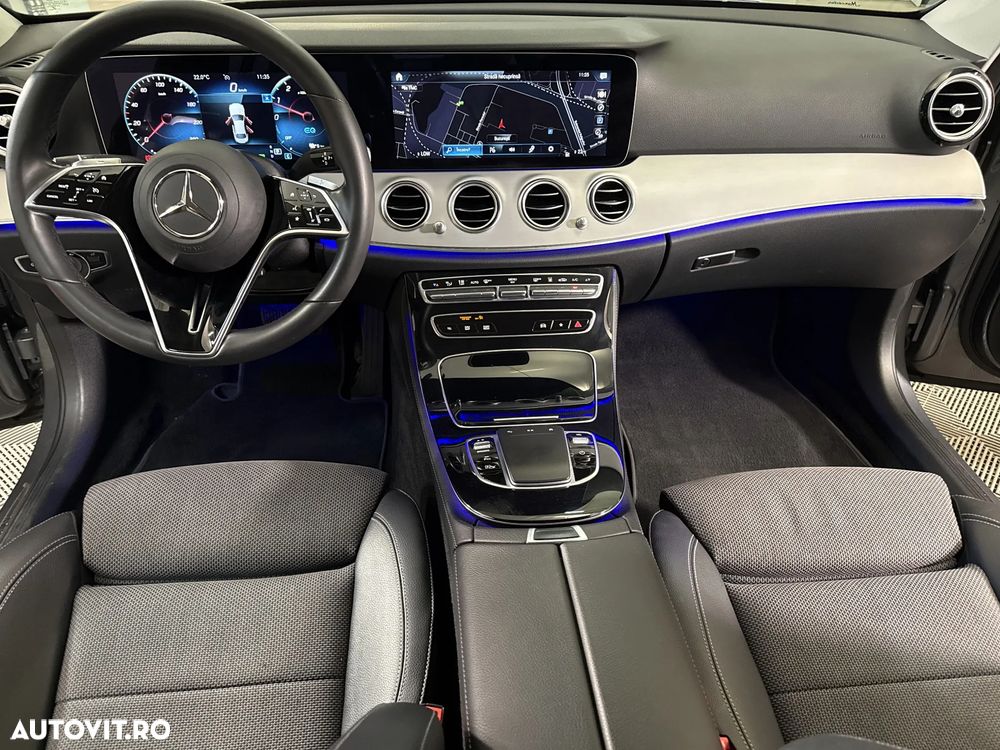 Mercedes-Benz E - 10