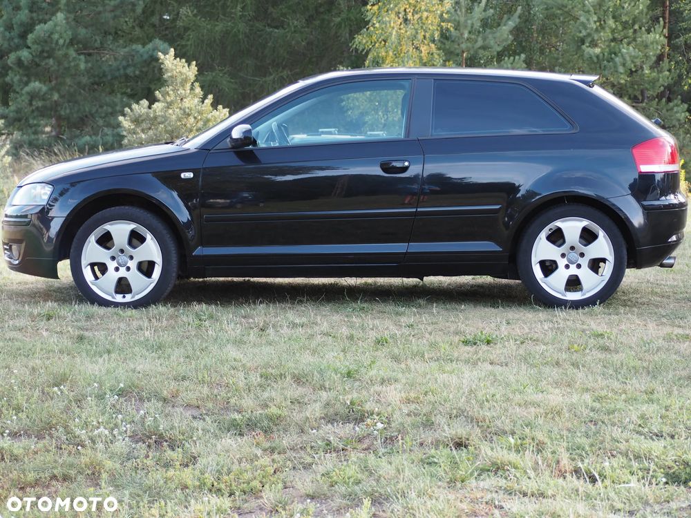 Audi A3 3-drzwiowe 1.6 Ambition - 8