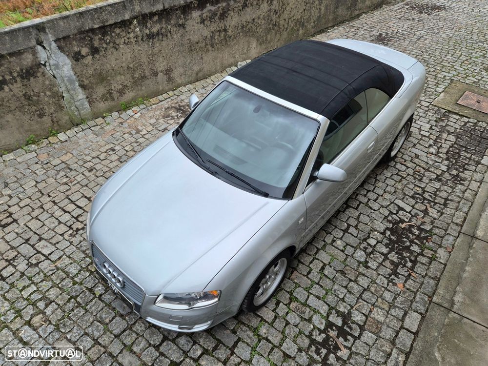 Audi A4 Cabrio 2.0 TDi S-line - 5