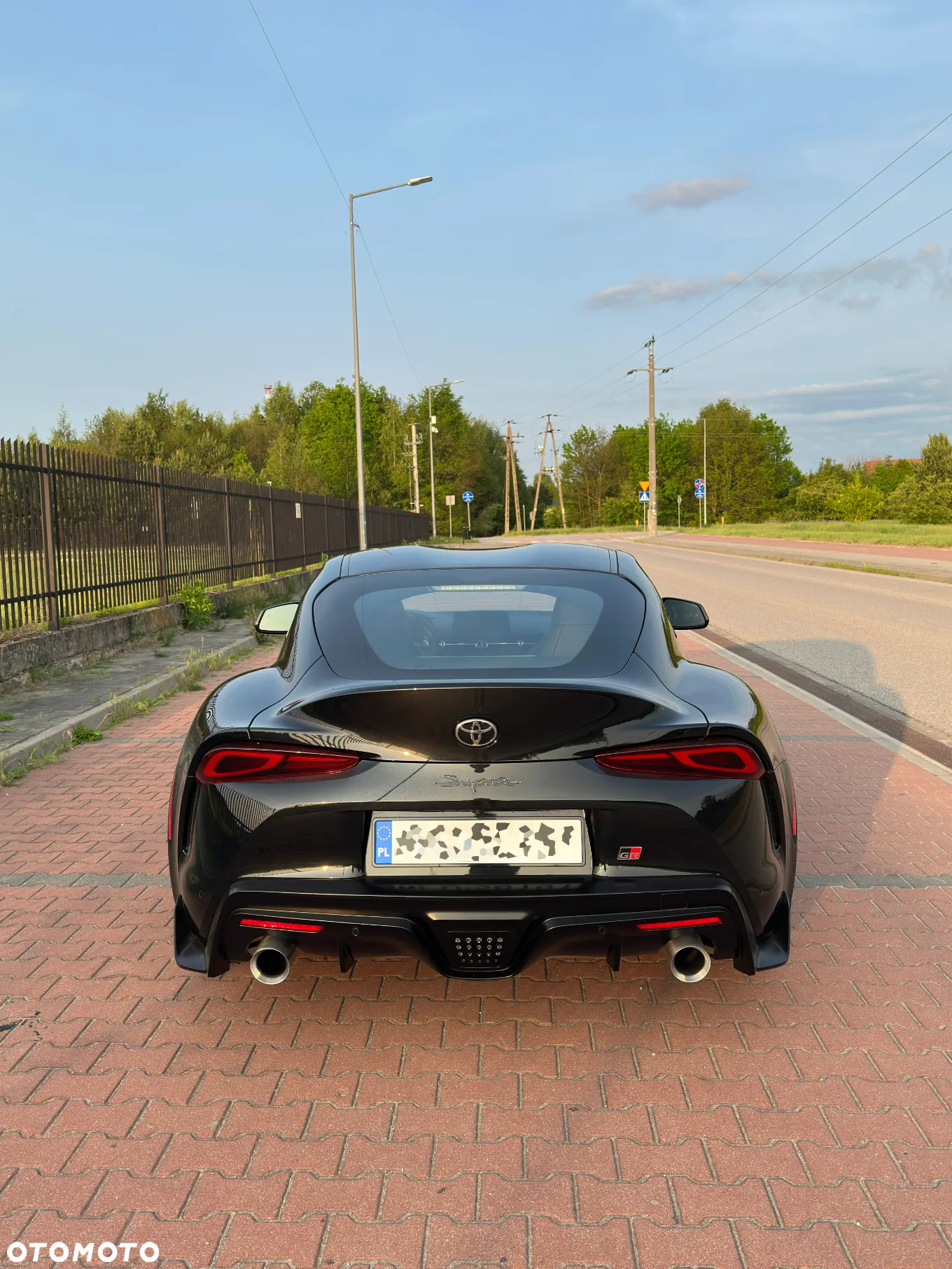 Toyota Supra - 3