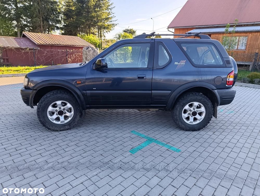 Opel Frontera - 12