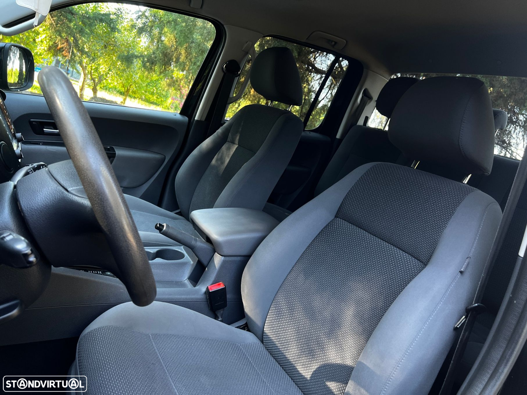 VW Amarok 2.0 BiTDI 4MOTION Trendline - 26