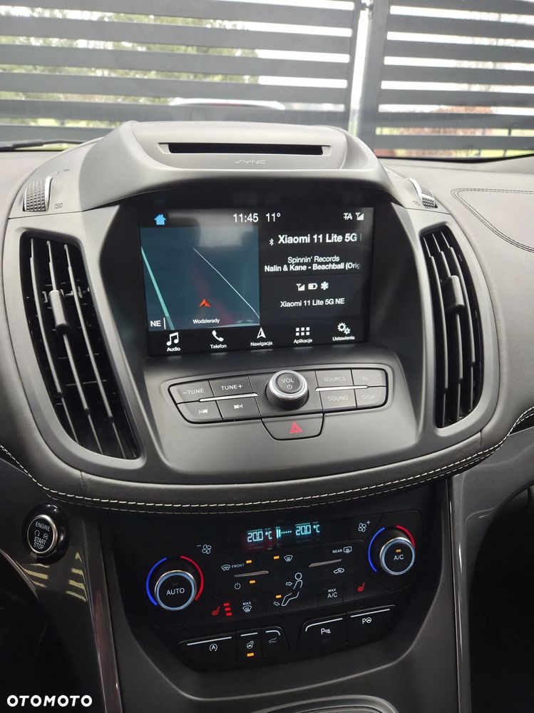 Ford Kuga 1.5 EcoBoost 4x4 Vignale - 24