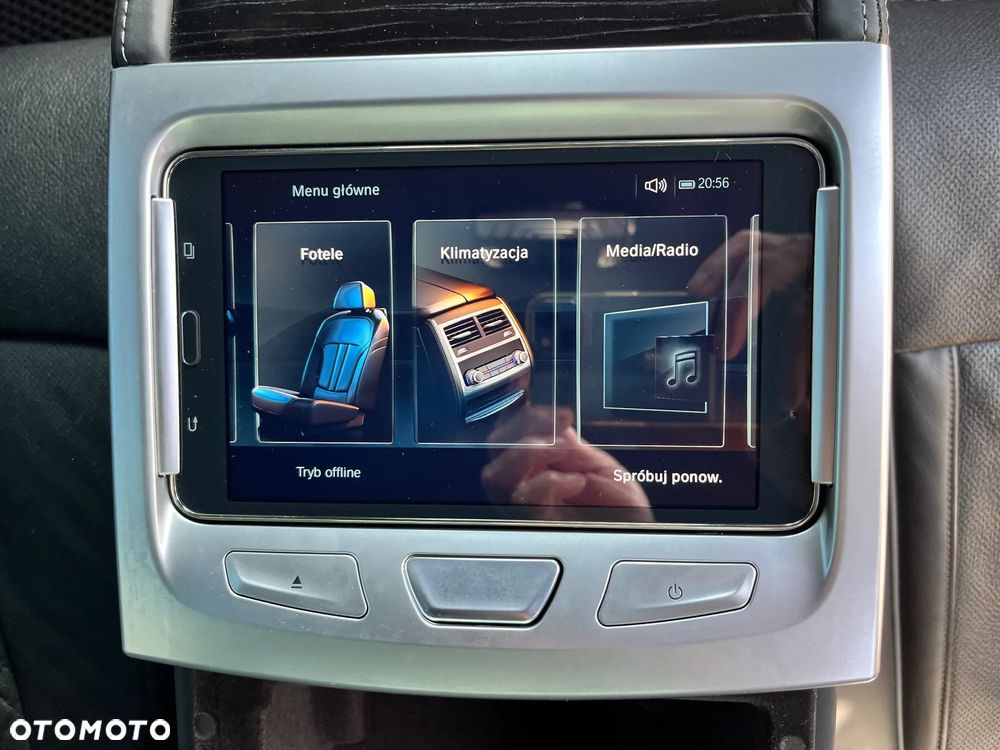 BMW Seria 7 730d xDrive - 23