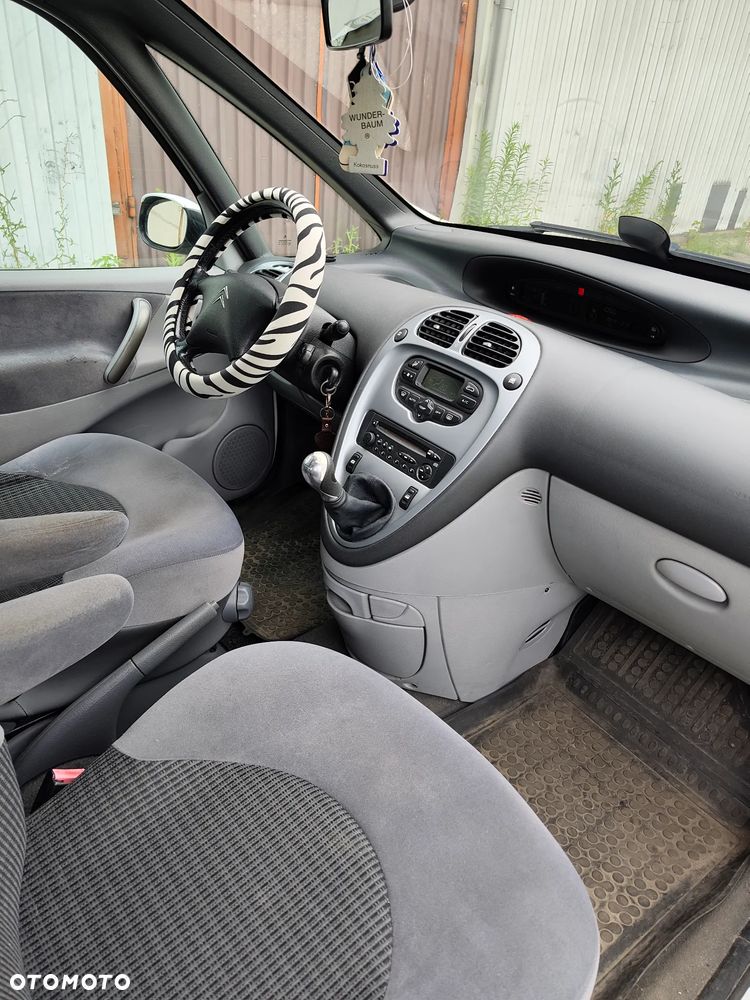 Citroën Xsara Picasso 1.6 HDI Impress - 6