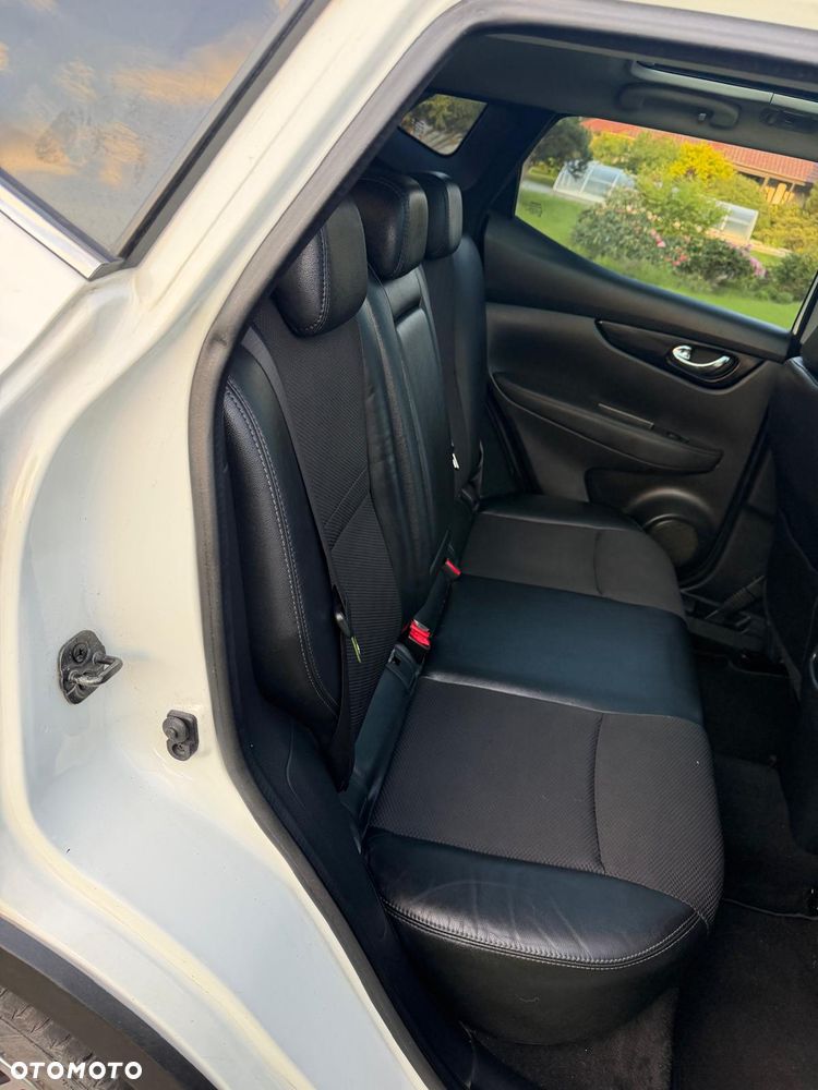 Nissan Qashqai 1.5 dCi Tekna - 18