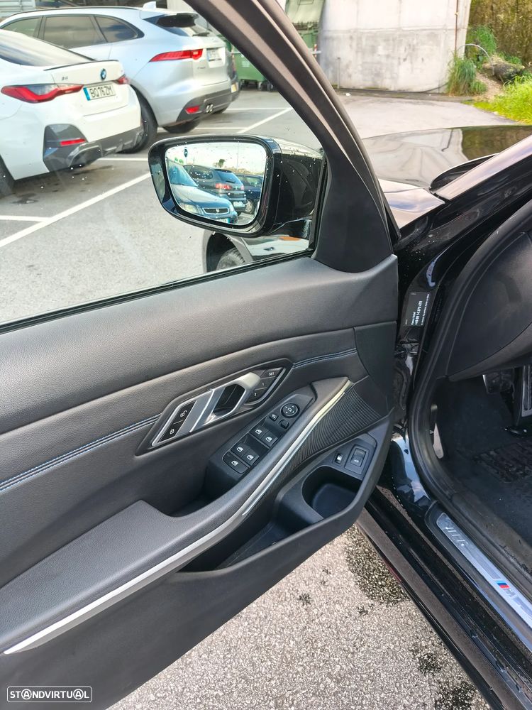 BMW 330 e Aut. M Sport - 15