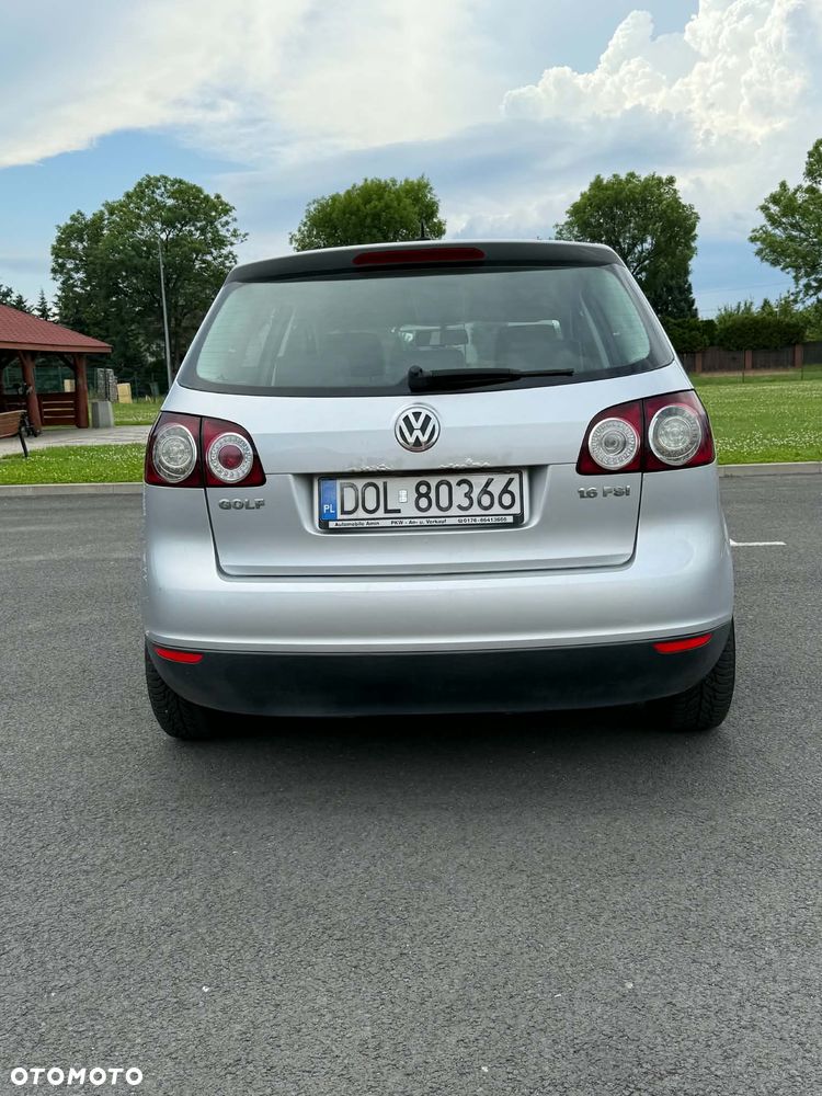 Volkswagen Golf 1.6 FSI Comfortline - 7