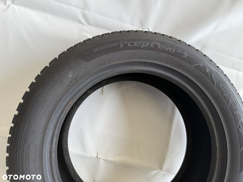 235/55/17 Hankook Winter I Cept Evo3 103V 2023R (513) - 2