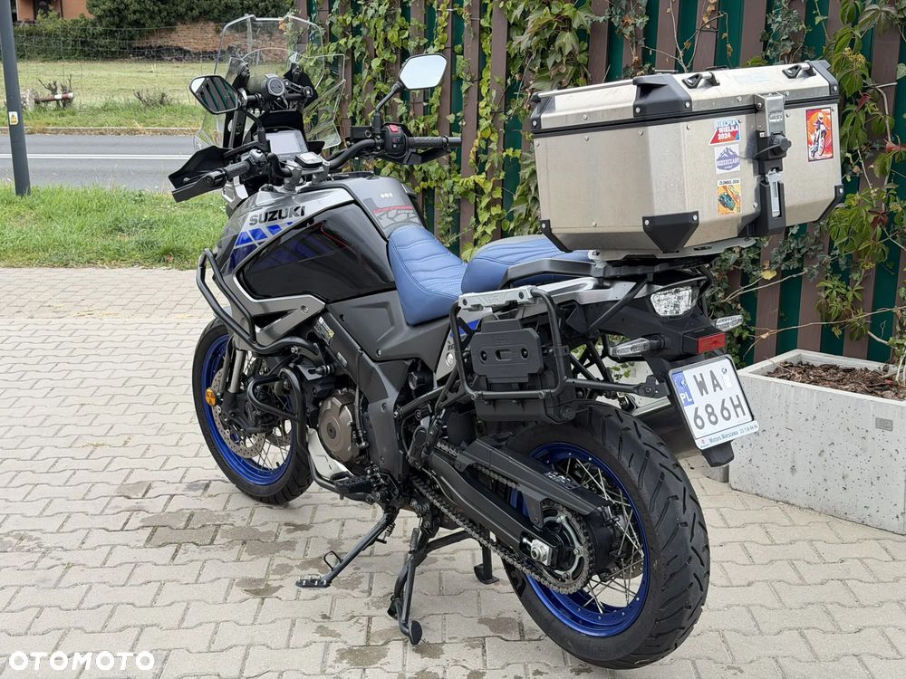 Suzuki DL - 24