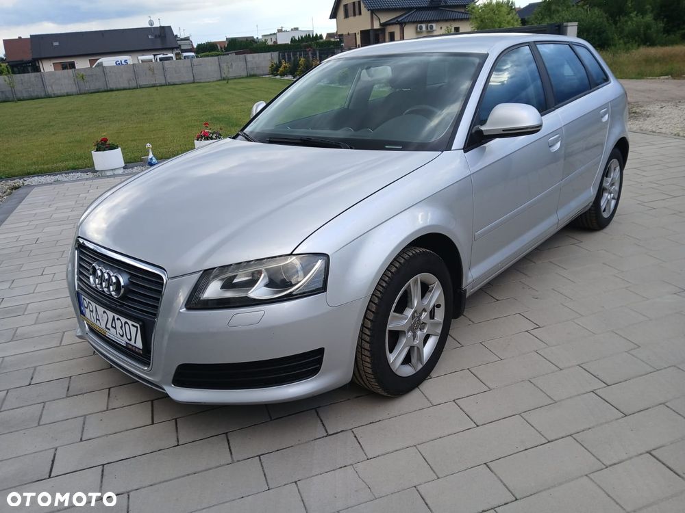 Audi A3 Sportback - 3
