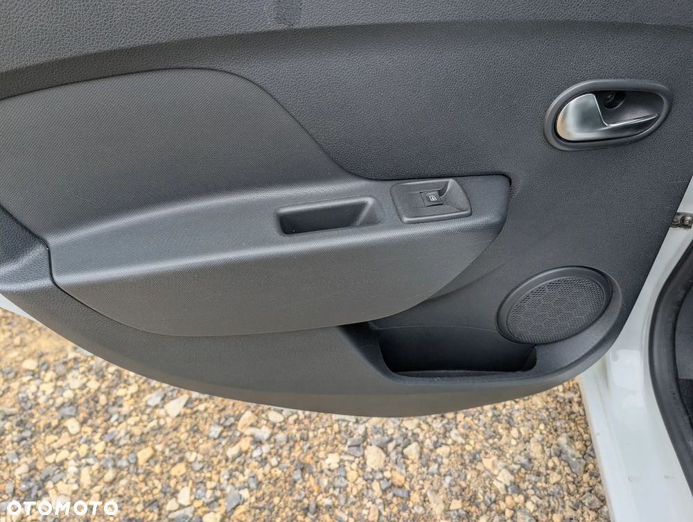 Dacia Logan 0.9 TCe Laureate S&S - 17