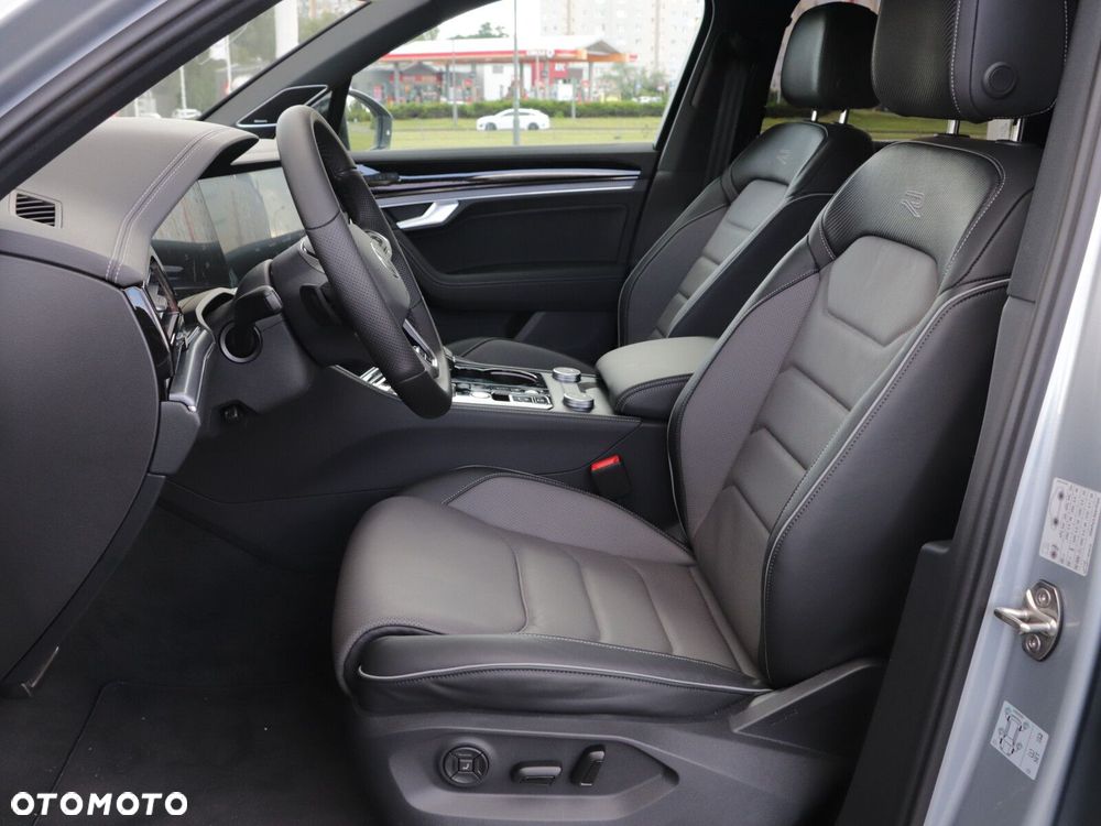 Volkswagen Touareg - 9