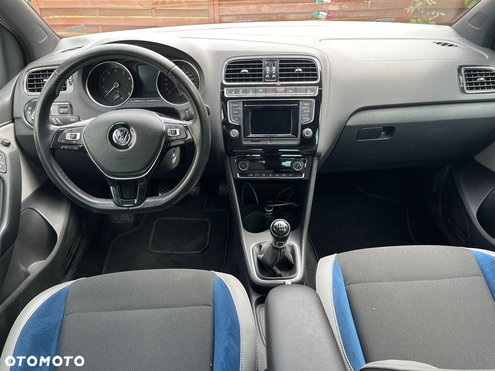 Volkswagen Polo - 8