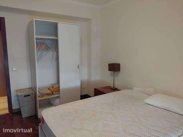 Apartamento T3 com Garagem - Grande imagem: 3/10