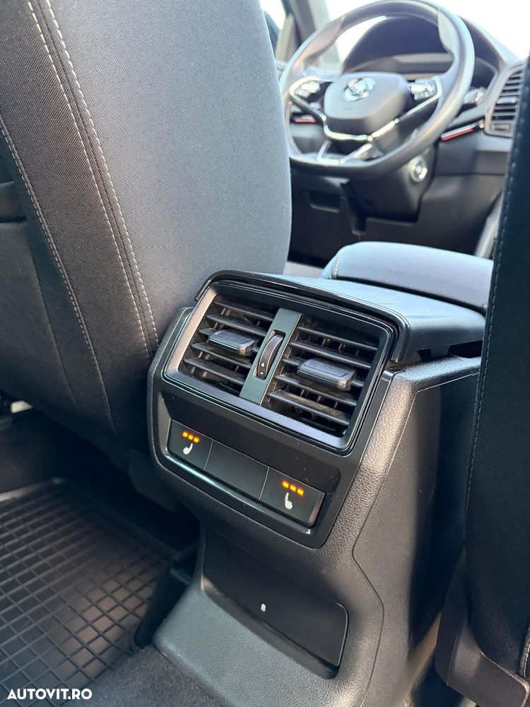 Skoda Karoq 2.0 TDI SCR 4x4 DSG Sportline - 13