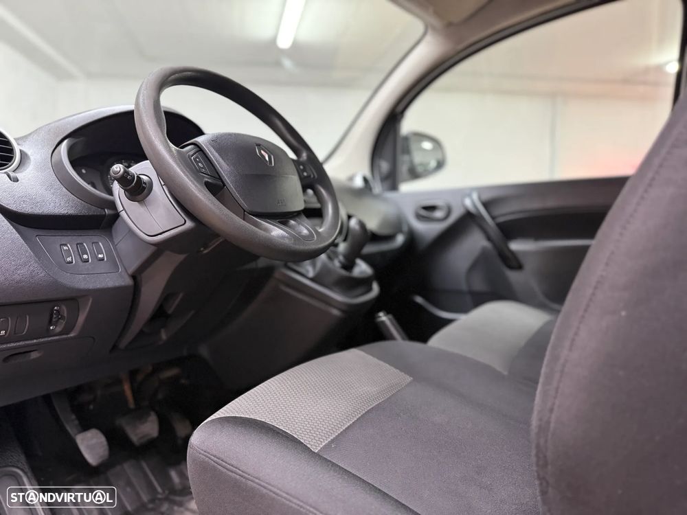 Renault KANGOO MAXI 1.5 DCI - 3 LUGARES - 25