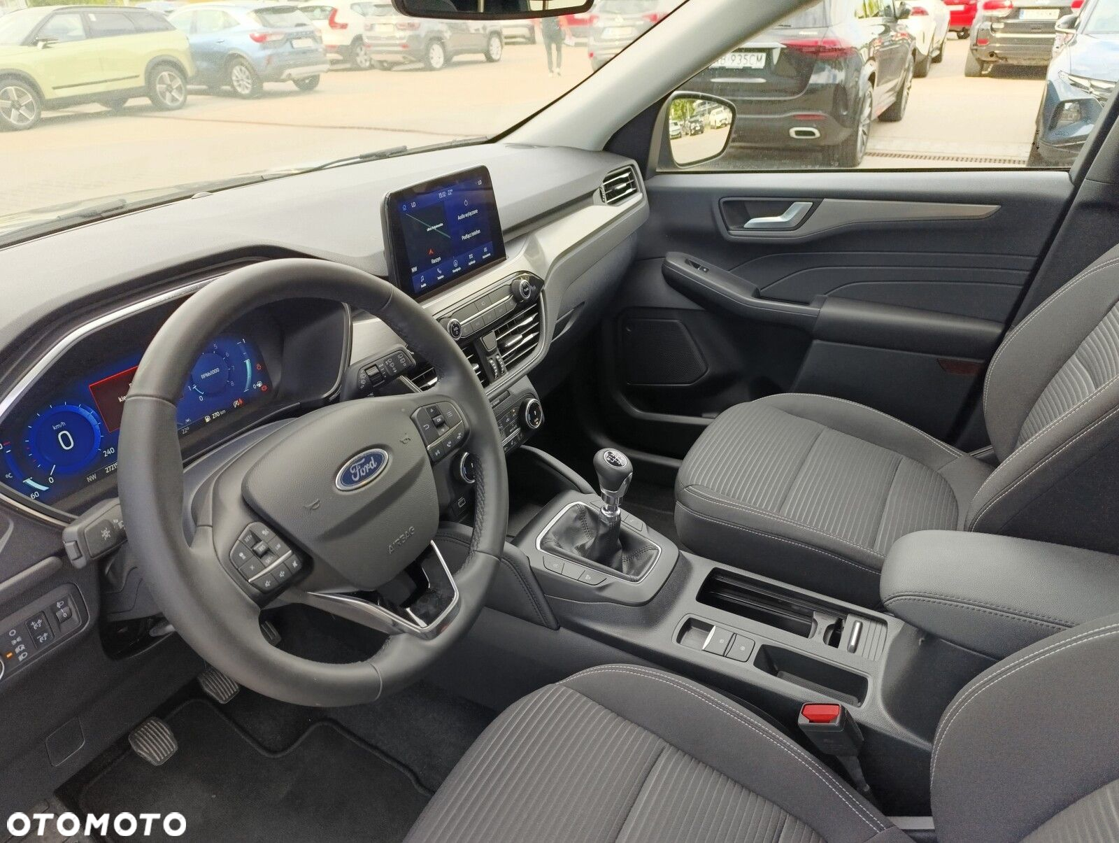 Ford Kuga - 13