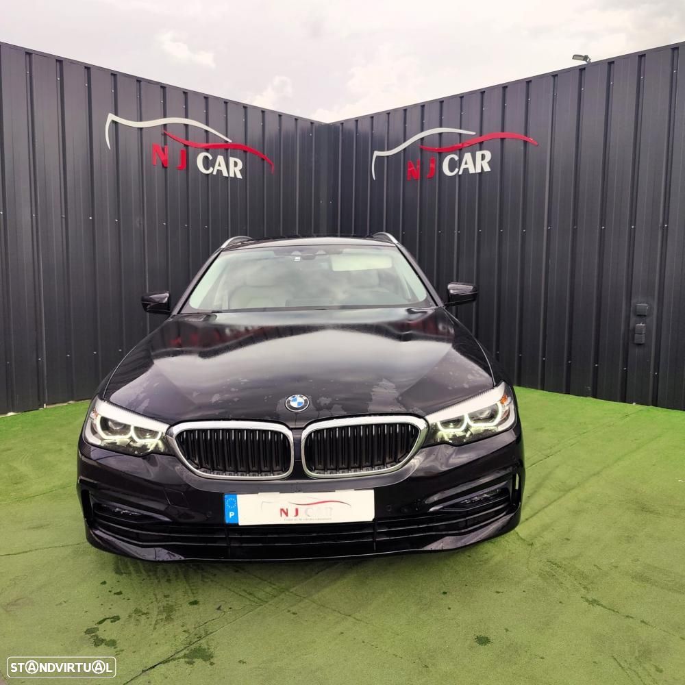 BMW 518 d Line Luxury Auto - 2