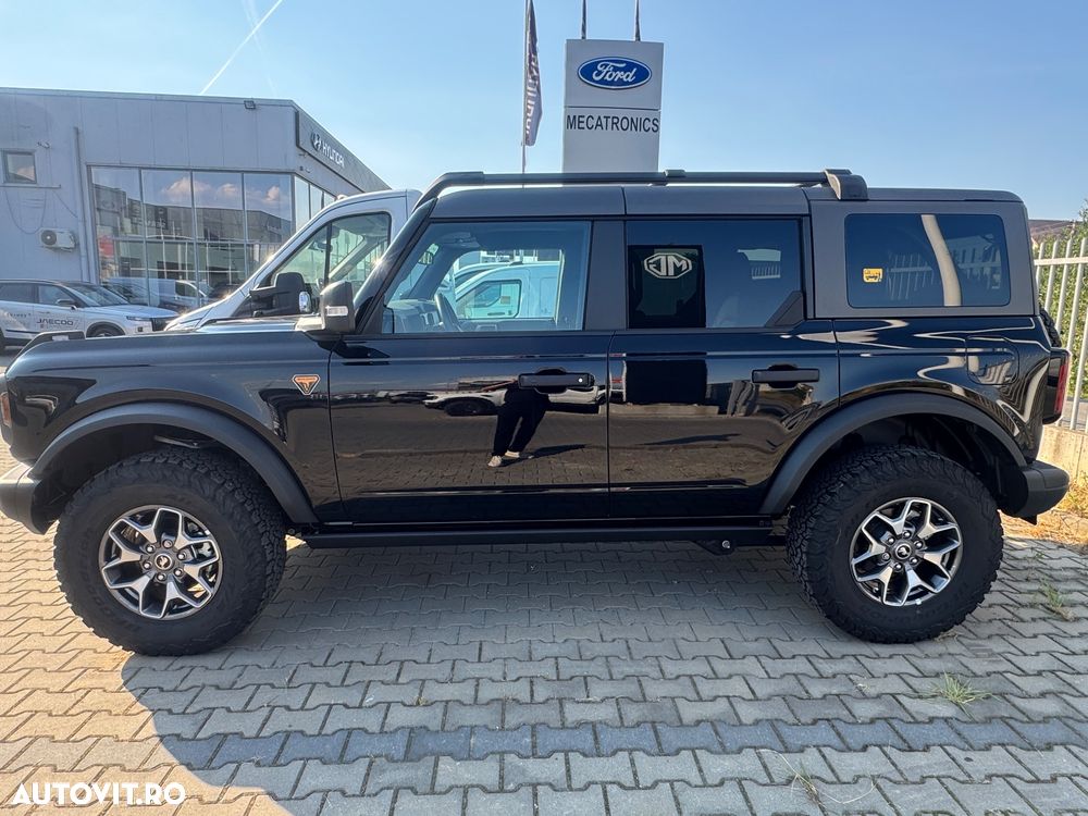 Ford Bronco 2.7L V6 Ecoboost Badlands - 3