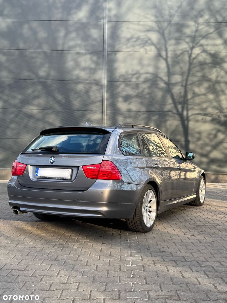 BMW Seria 3 320d DPF - 4