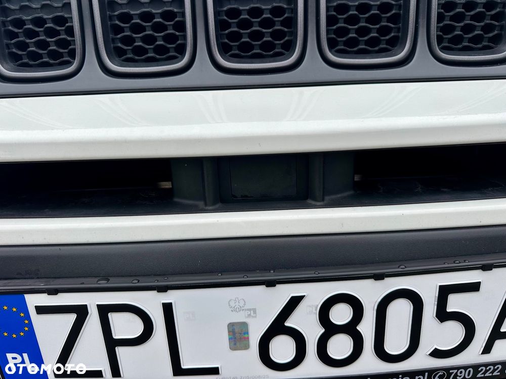 Jeep Renegade 1.3 T-GDI Automatik Limited - 32