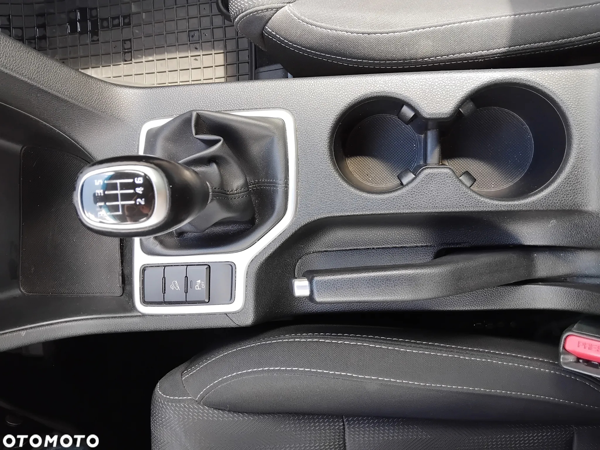 Kia Sportage 1.6 GDI M 2WD - 18