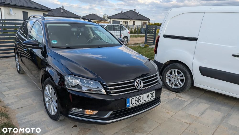 Volkswagen Passat 2.0 TDI DPF BlueMotion Technology Comfortline - 3