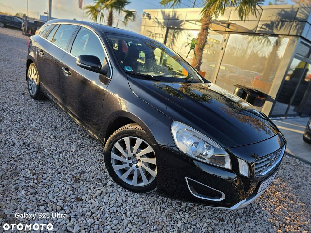 Volvo V60 D3 Momentum - 3