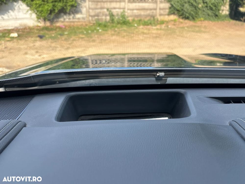 Toyota Highlander 2.5 L Dynamic Force 248CP Luxury Metallic - 23