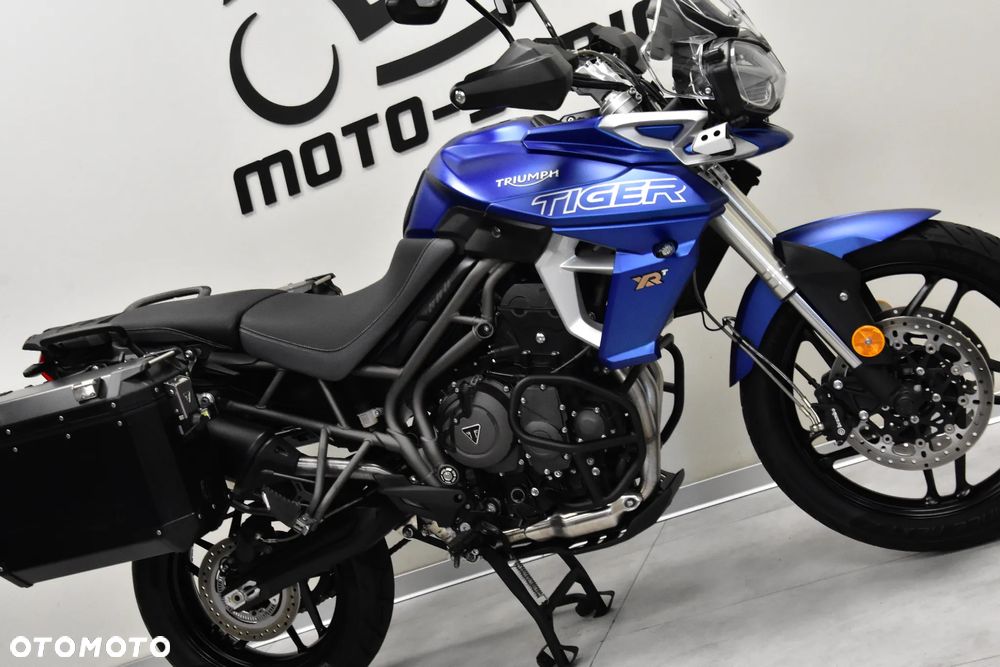 Triumph Tiger - 12