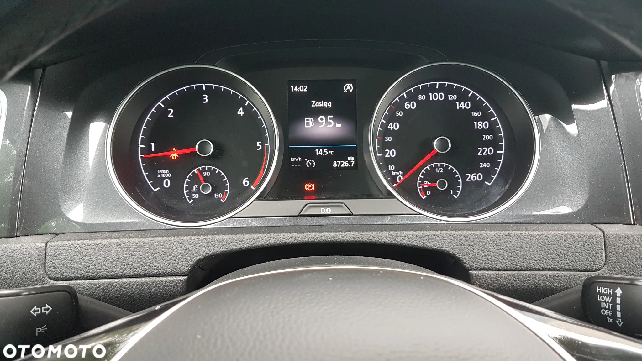 Volkswagen Golf VII 1.6 TDI BMT Comfortline - 9