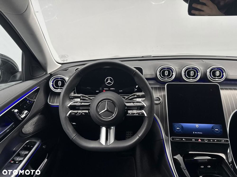 Mercedes-Benz Klasa C 300 d 4Matic 9G-TRONIC AMG Line - 25