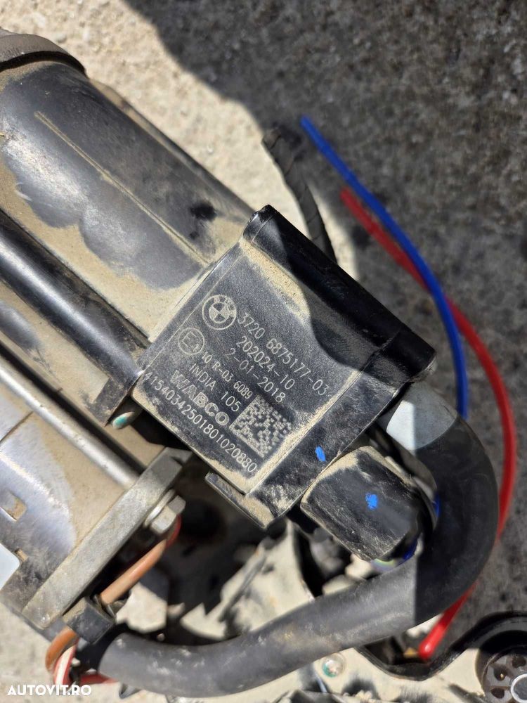 Compresor aer perne suspensie BMW X5 X6 F15 F16 cod 6875177 - 3