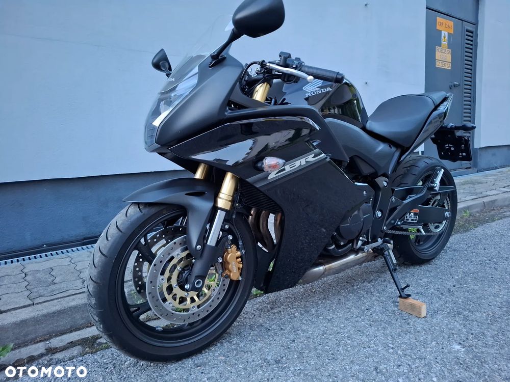 Honda CBR - 5