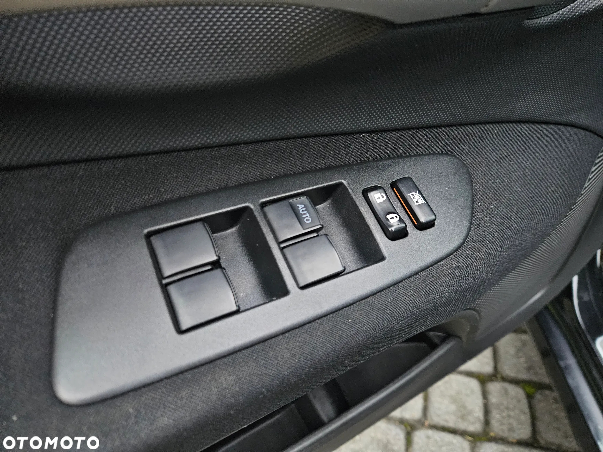 Toyota Auris 1.6 VVT-i Luna - 8