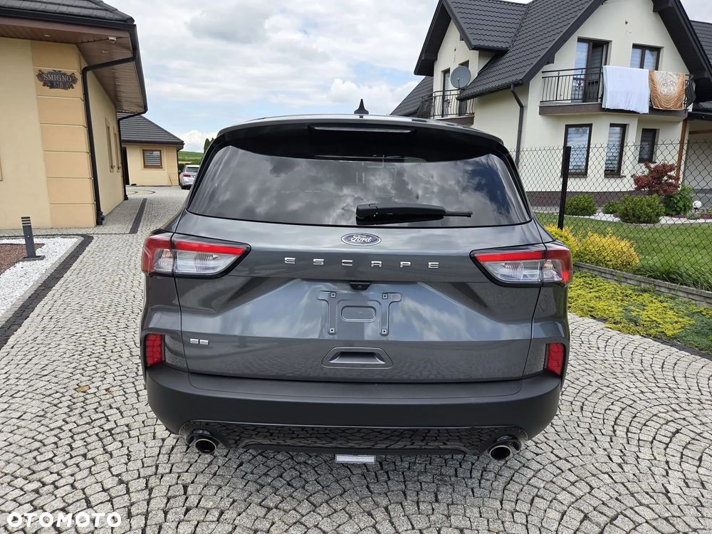 Ford Kuga 1.5 EcoBoost ST-LINE - 25