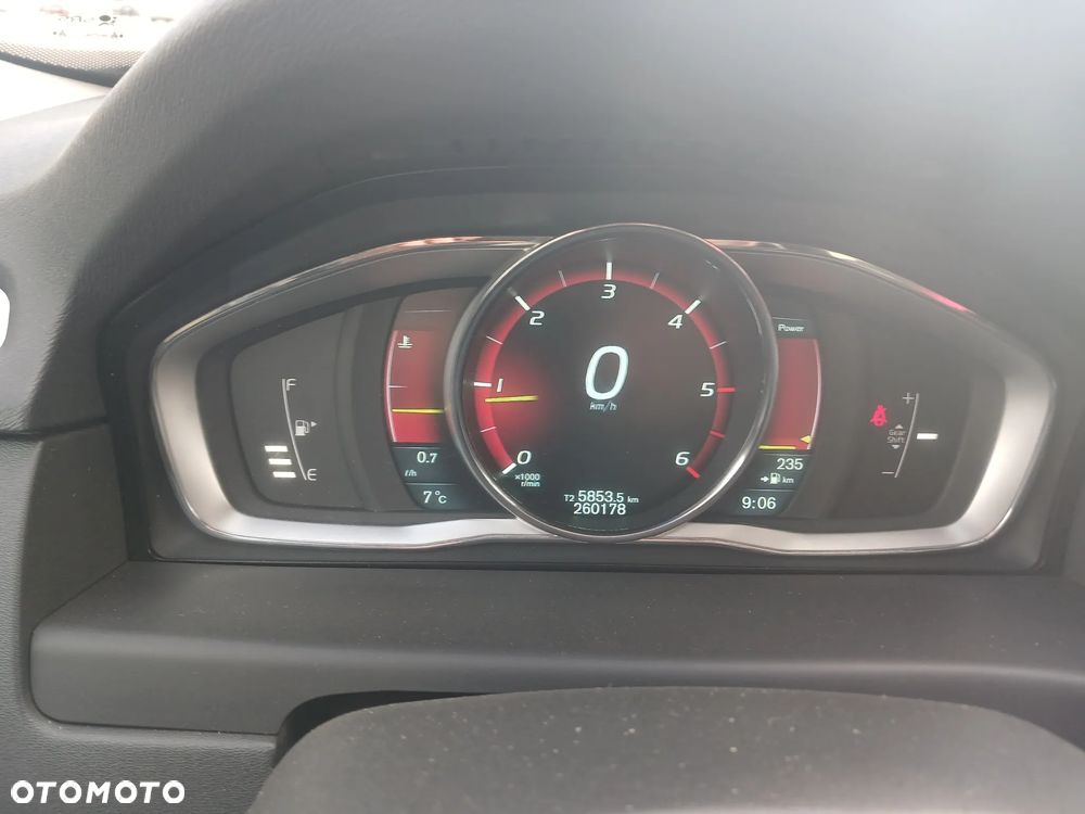 Volvo V70 D3 Kinetic - 11