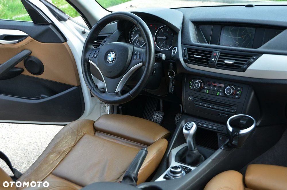 BMW X1 - 6