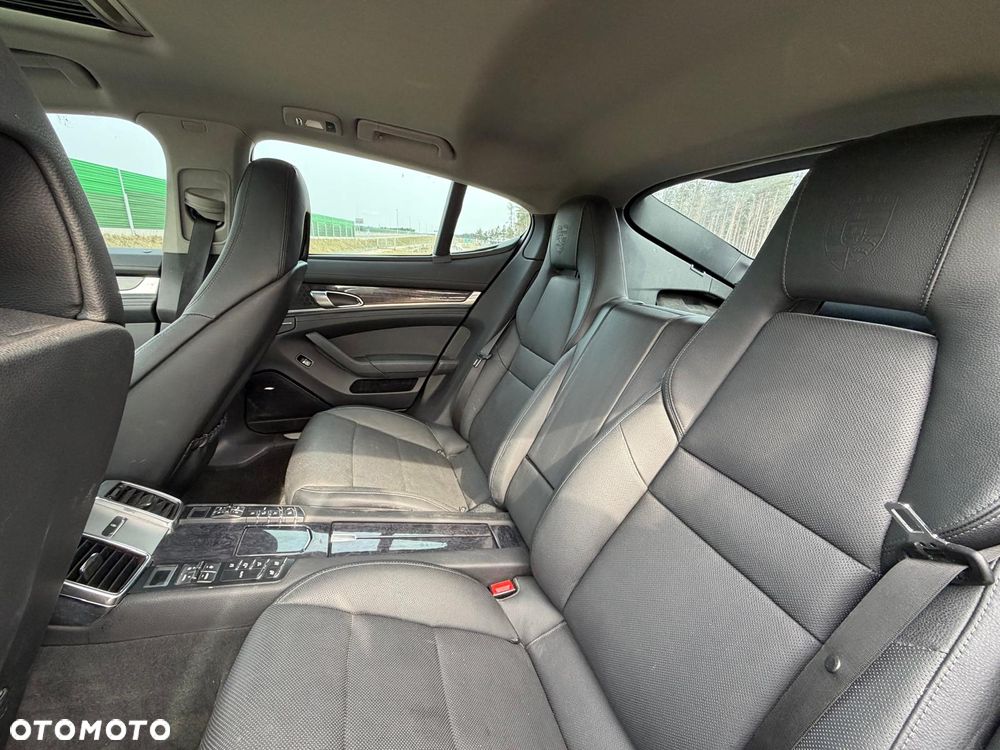 Porsche Panamera S E-Hybrid - 13