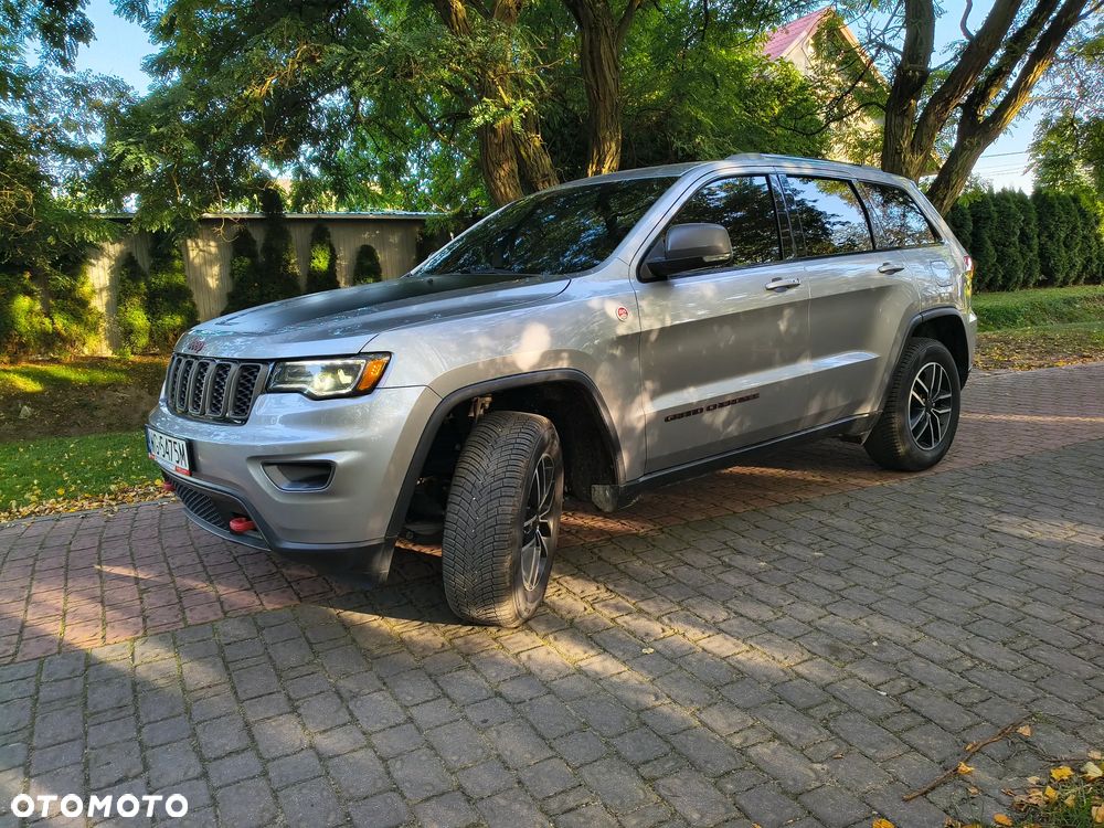Jeep Grand Cherokee - 3