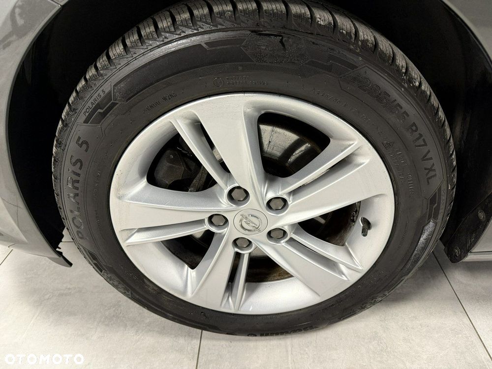 Opel Insignia - 12