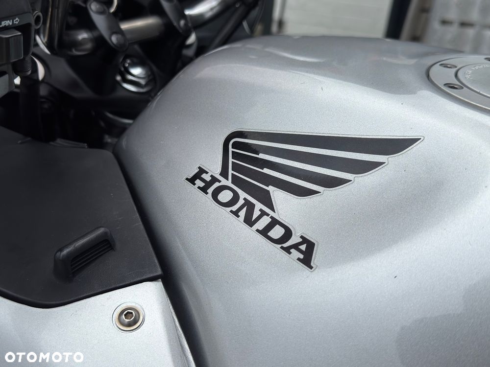 Honda Deauville - 24