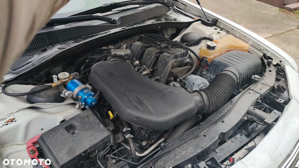 Chrysler 300C - 30